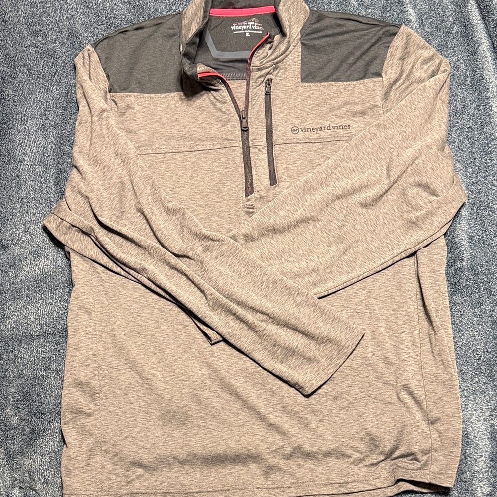 Vineyard Vines Tan and Gray Quarter-Zip Pullover